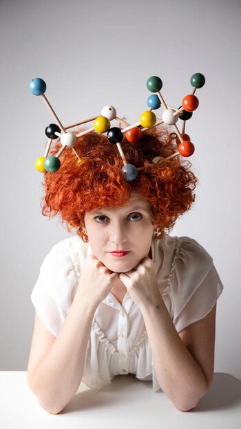 Serena Confalonieri es una joven