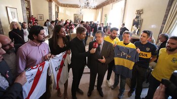 (Embajada argentina Madrid / Facundo