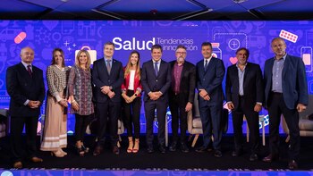 Representantes de diferentes ramas de