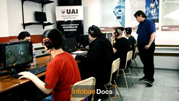 En la Universidad Abierta Interamericana