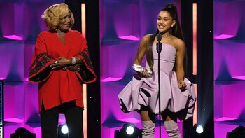 Pattie La Belle entregó el