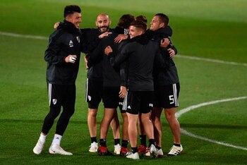 River, entrenamiento a puerta cerrada