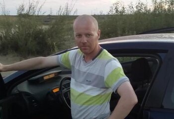 Roman Pronin (Foto: VK/EAST12WESTNEW)