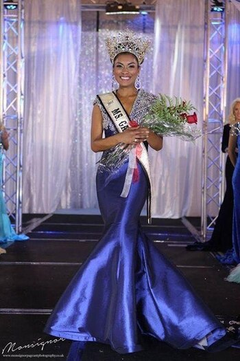 Así lució el día en que recibió la corona del concurso de belleza (Foto: Especial BBC)
