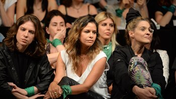 Julieta Ortega, visiblemente conmovida, fue otra de las artistas que participó de la conferencia de prensa (Julieta Ferrario)