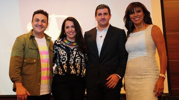 Ketchibachian junto con embajadores de los servicios que AA2000 ofrecerá a partir de 2019: Diego Topa, Narda Lepes y Anamá Ferreira (Maximiliano Luna)
