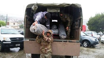 Efectivos del Ejército brindaron asistencia a los damnificados en Comodoro Rivadavia. Foto: Gentileza DIMAE.