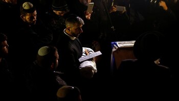 El entierro del bebé muerto