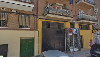 Los vecinos del bloque alertaron a las autoridades por el insoportable hedor que emanaba del inmueble (Foto: especial)