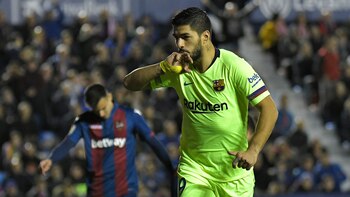 Luis Suárez eligió a uno
