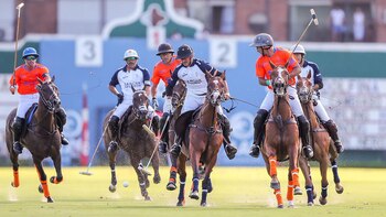 Con un Adolfo Cambiaso brillante,