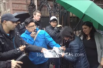 Yalitzia apareció en público en