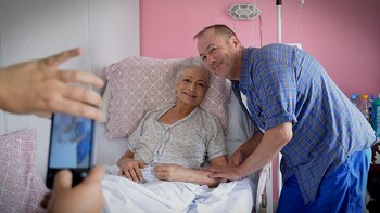 Alberto luego de maquillar a