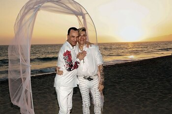 Su unión civil fue en