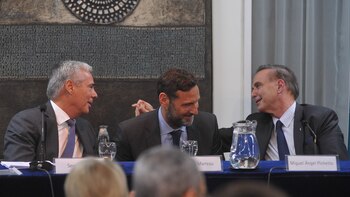 Sergio Torrres, Juan Félix Marteau