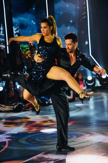 Jimena Barón y Mauro Caiazza obtuvieron 2 de los 4 puntos del jurado pero el público eligió a la pareja de influencers (Crédito: Laflia)