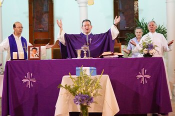 La urna con las cenizas