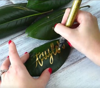 Hojas naturales o artificiales para