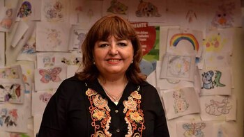 María Cristina Gómez tiene 57 años y hace 33 que da clases