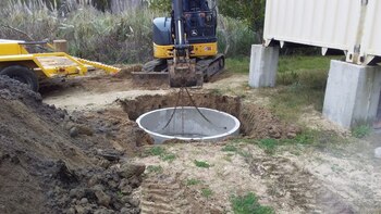 Pozo ciego. Continúa la construcción