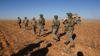 Soldados de Estados Unidos junto