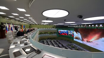 Putin observa en vivo el