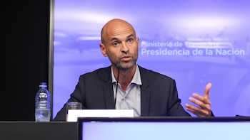 Guillermo Dietrich habla durante una