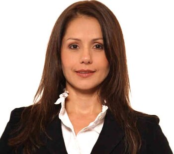 La periodista Claudia Morales denunció