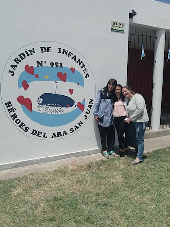 Familiares de la tripulación del