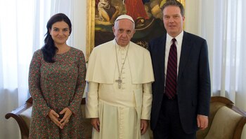 El papa Francisco, junto a