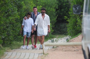 Pocho Lavezzi sin compañía femenina,