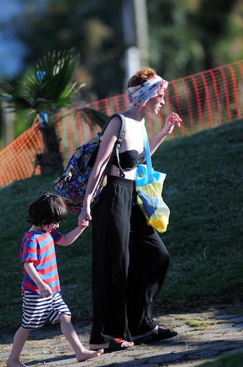Sofía Gala y su hijo