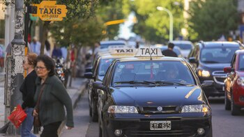 Los taxistas no descartan medidas
