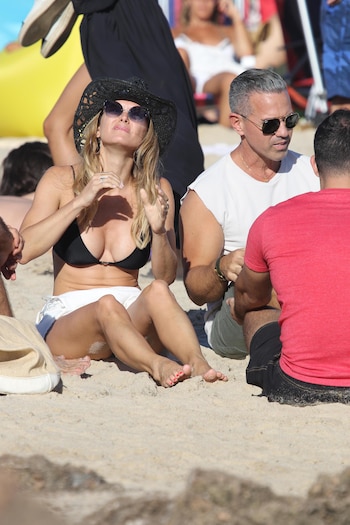 La top modelo se protegió