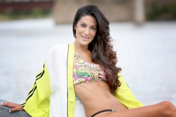 Sivina Escudero (Mario Sar)