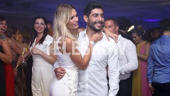 Sonrisas para las cámaras: Bargiela