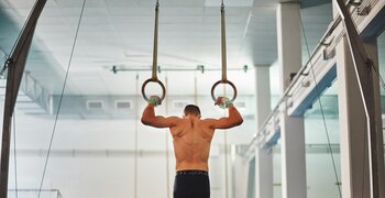 Este año, Juli fue elegido embajador de la marca estadounidense Under Armour.