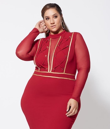 La mujer tiene rasgos muy