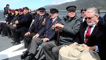 Navegando por el Canal Beagle