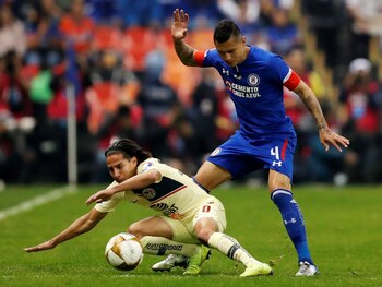 Lainez debutó a los 16