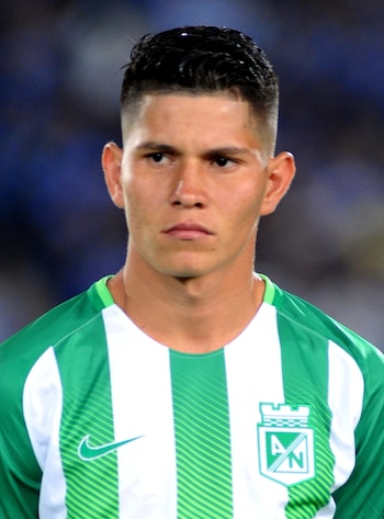 El mediocampista colombiano sueña con seguir los pasos de sus compatriotas “Chicho” Serna y Wilmar Barrios (Grosby)