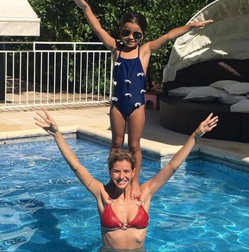 La China Suárez con Rufina