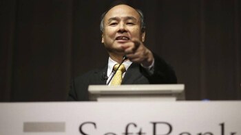 Masayoshi Son tiene vínculos económicos