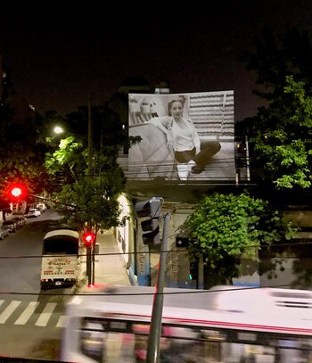 “Bombón Vecinal” (Marcelo Zappoli)