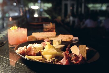 xCorrientes 222, piso 15. xAbierto