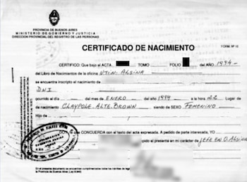 El curioso certificado de nacimiento