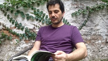 El escritor fundó Entropía, un