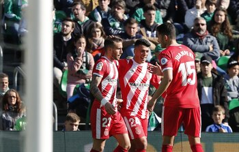 El Girona está al borde de