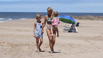 Carolina tiene 41 años y