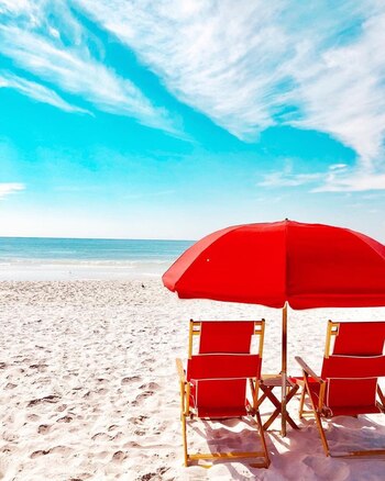 Arena blanca y mar tibio,